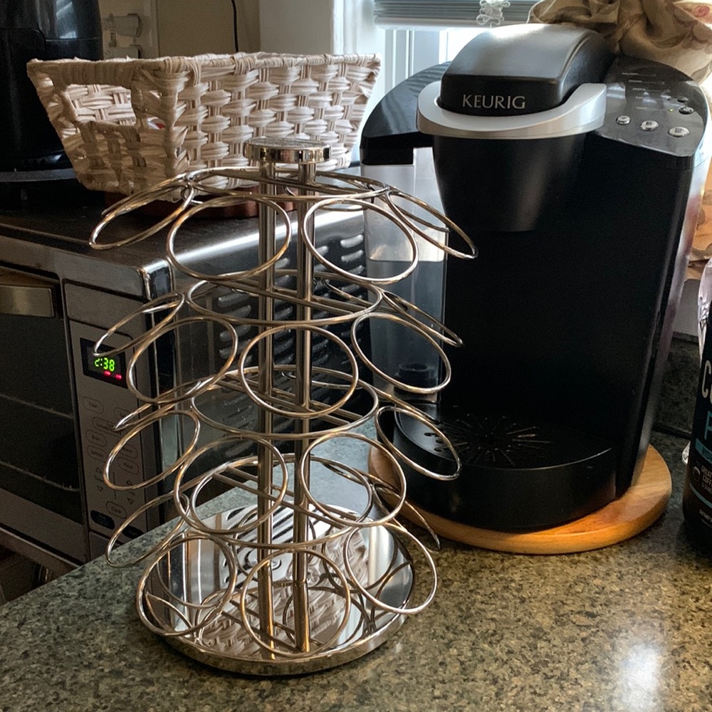 Keurig Kold Wire Carousel Holds 32 Cold Pods Spins Sleek Nickel Plated Finish